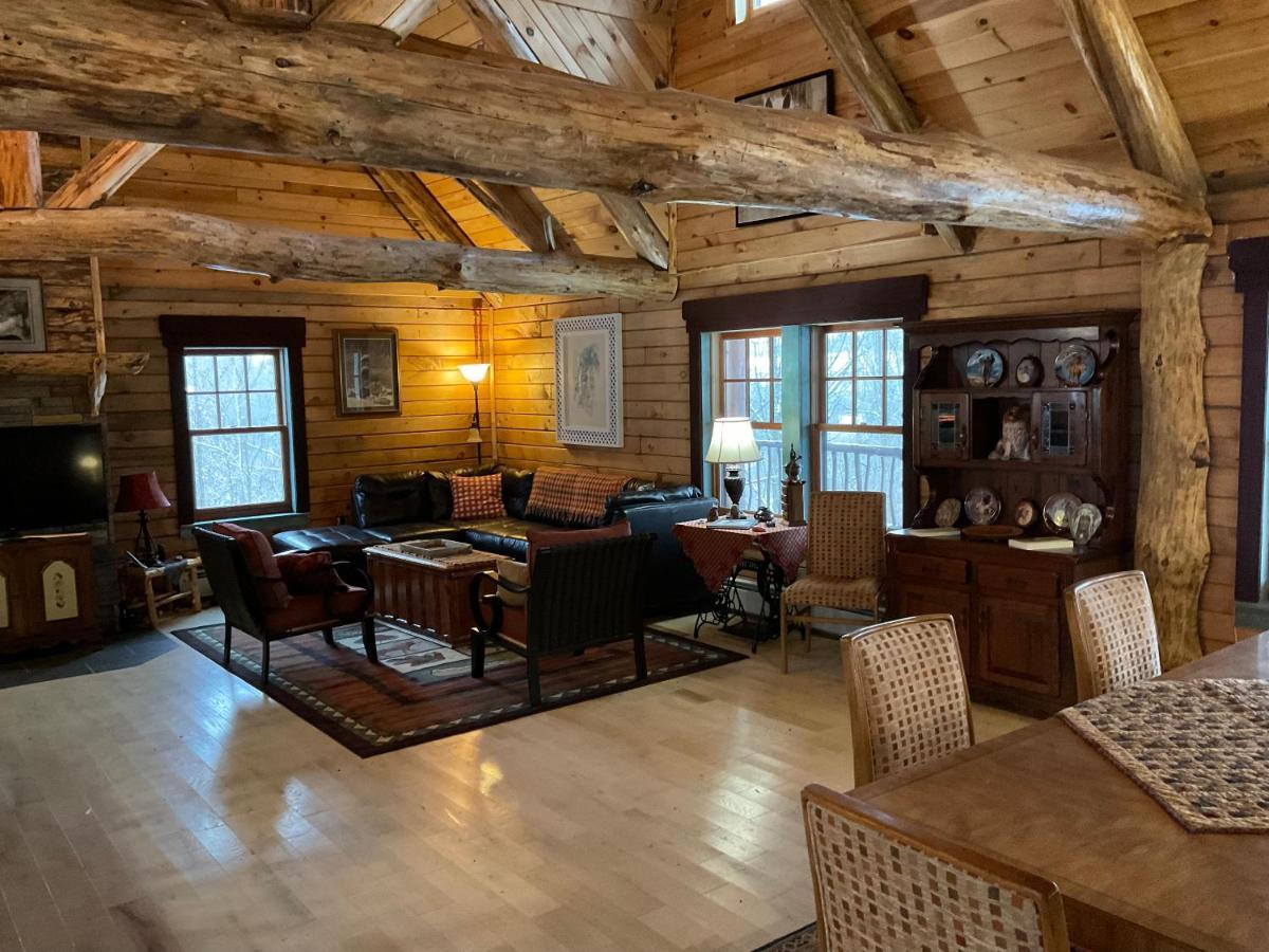 Lodge Solange Palatino Bridge Bagian luar foto